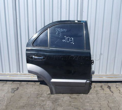 PRAVÉ ZADNE DVERE ČIERNE KIA SORENTO 02-09