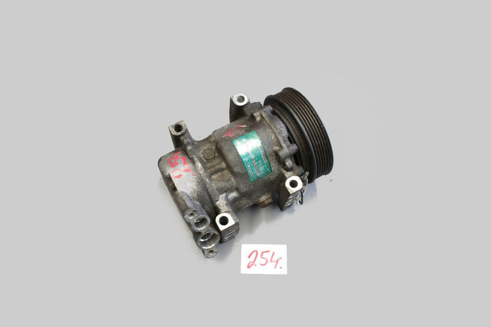 Kompresor klimatizácie AC Renault Clio II 1.9 D 7700111235
